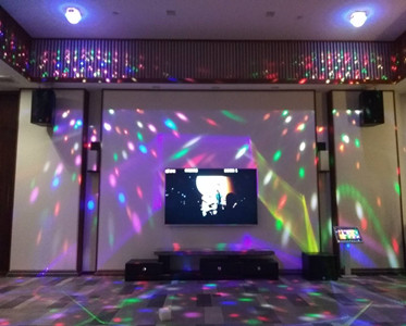 蔚藍城邦影院卡拉OK娛樂(lè )房 蔚藍城邦影院卡拉OK娛樂(lè )房